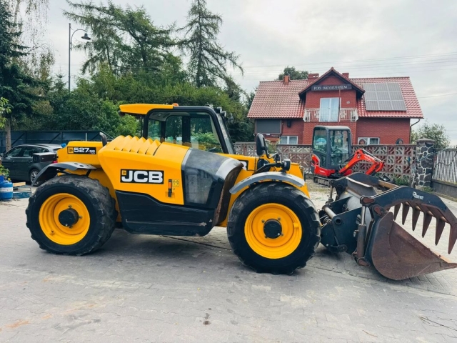 jcb