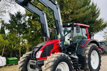 Valtra N123 HiTech 143 KM silnik SISU 4 cylindry, z ładowaczem QUICKE