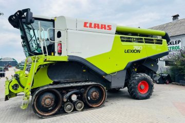 Nawigacja! Heder V750 ze stołem do rzepaku, 2200 mtg na młocarni