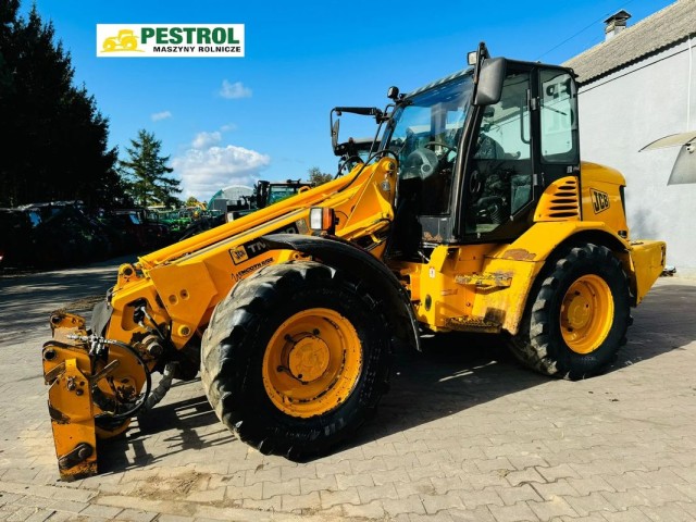 jcb