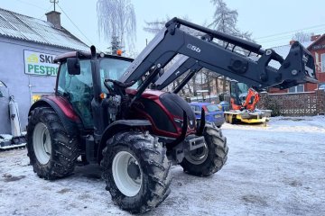 Valtra N104 z turem QUICKE, 4 cylindry SISU