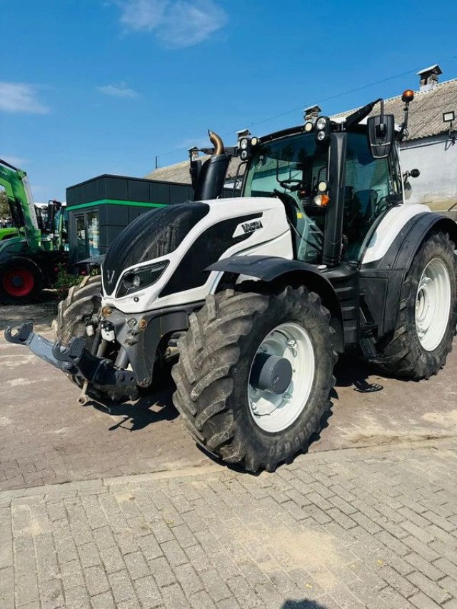 valtra