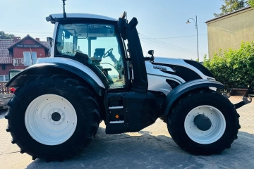 Versu, miękka oś i kabina, pneumatyka, biały perłowy kolor