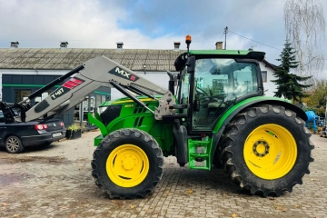 z ładowaczem czołowym MX T417, 4 cylindry 125/145 KM