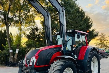 2013 rok, 7,4L SISU 211KM, pneumatyka, ładowacz QUICKE Q76, miękka oś