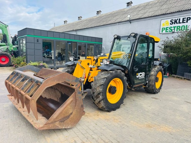jcb